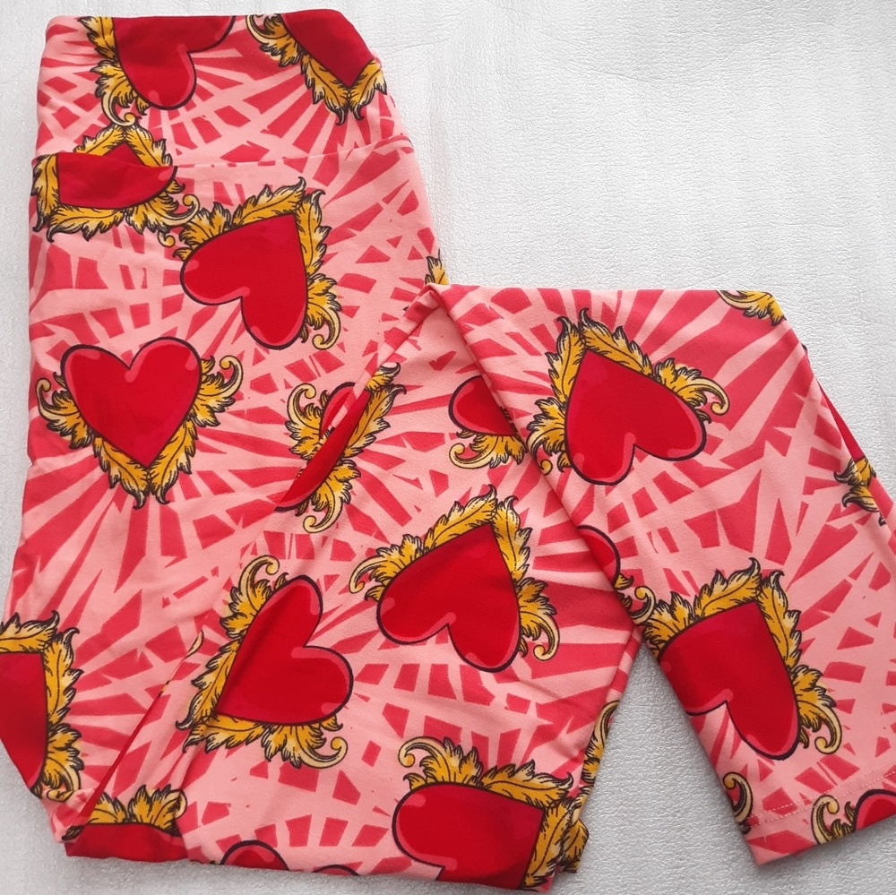 lularoe leggings OS Valentine's love hearts